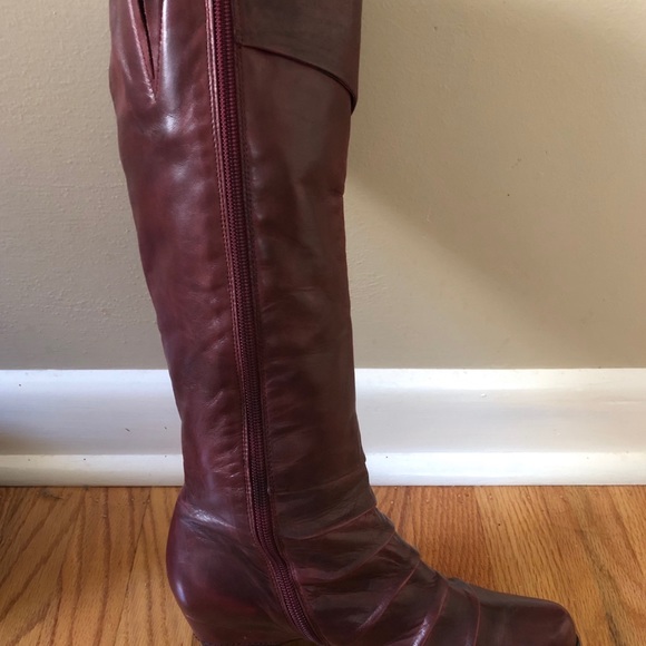 Red plum leather boots - Picture 3 of 6